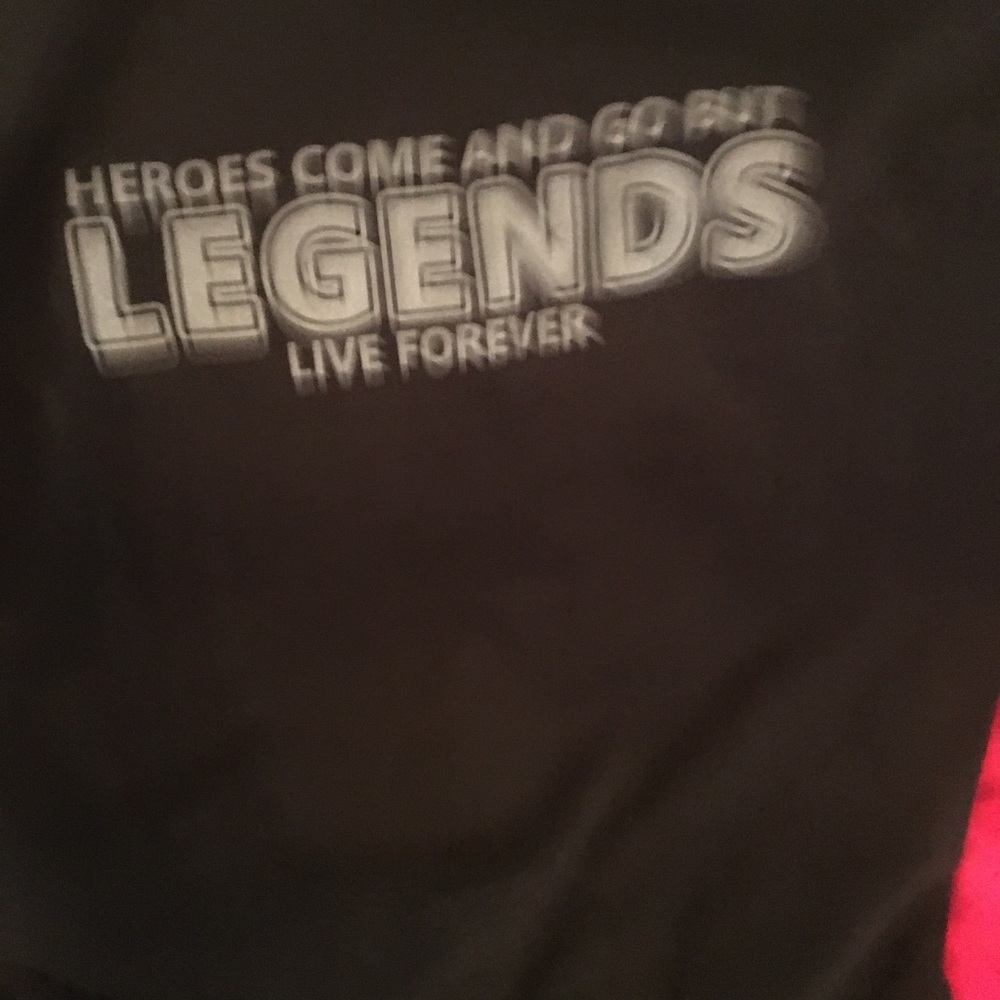 Kobe Bryant sweat shirt or also known as a hoddi